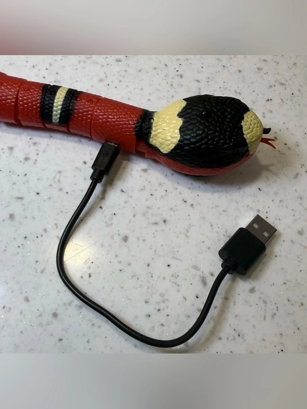 Smart Sensing Interactive Snake Cat Toy Automatic Obstacle Avoidance USB Charge